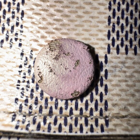 Authentic Louis Vuitton Emilie Wallet in Damier Azur Canvas - Picture 5 of 16